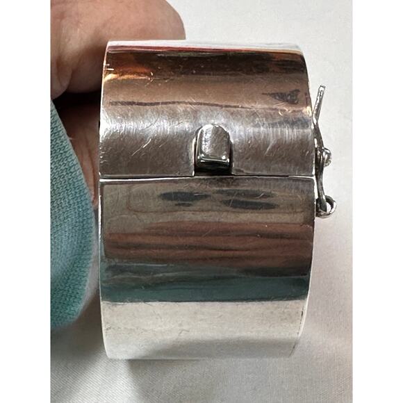 Vintage Mexico Brenda Schoenfeld Design Sterling Silver Wide Cuff - Picture 5 of 12